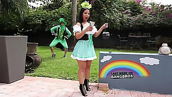 Futând Cele Mai Tari Fete Adolescente De Pe Bangbros